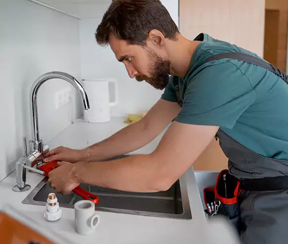 Professional Faucet Replacement Specialist in Lantana, FL: Schedule Affordable Faucet Replacement Services with Us