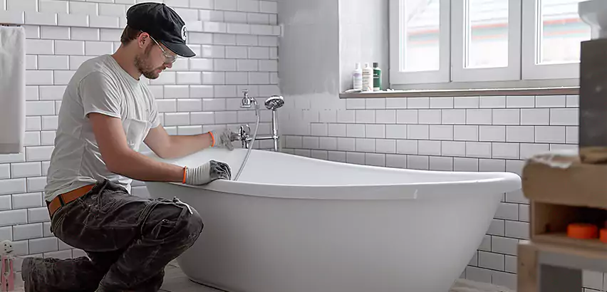 Bathtub Faucet Replacement in Lantana